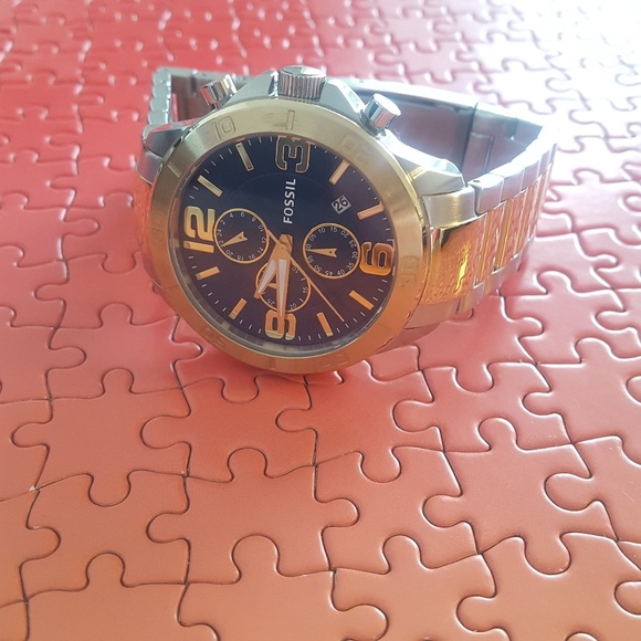 Fossil Men's Two Tone Chronograph Watch w/ Tin - Picture 3 of 4